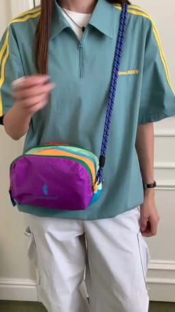 Alpaca Dopamine-Colored Wash & Storage Bag, Featuring Three Main Zipper Compartments for Organized Separation. Portable and Reas