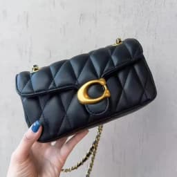 Premium Leather Wallet with Retro Design Shoulder Bag, Luxurious Women's Crossbody Bag with Adjustable Shoulder Strap