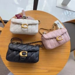 Premium Leather Wallet with Retro Design Shoulder Bag, Luxurious Women's Crossbody Bag with Adjustable Shoulder Strap
