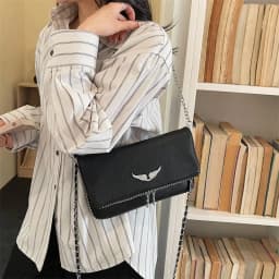 New French Classic Fashion Versatile Chain Inlaid Diamond Crossshoulder Single Shoulder Crossshoulder Wings Female PU Bag