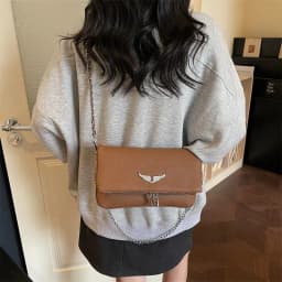 New French Classic Fashion Versatile Chain Inlaid Diamond Crossshoulder Single Shoulder Crossshoulder Wings Female PU Bag