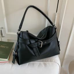 Large Capacity Soft Leather Tote Bag Fashion Belt Buckle Handbag New Shoulder Messenger Bag Retro Hot Girl Motorcycle Bag