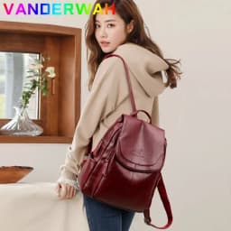 Genuine Women Soft Leather Backpack Fashion Female Shoulder Bag Sac a Dos Ladies Bagpack Mochilas School Bags For Teenage Girls