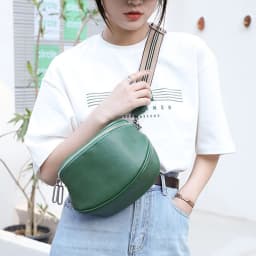 Fashionable Messenger Bag Large Capacity Portable Nicely Made Chest Bag Shoulder Bag  For Women Birthday Gift