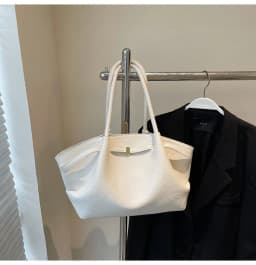 Luxury Fashion Niche Design Soft PU Leather Tote Bag Spacious Capacity Women's Shoulder Bag Crossbody Bag Commuting Travel