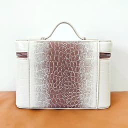 High Quality Crocodile Pattern Women Makeup Bag Custom Name Large Capacity Alligator PU Leather Travel Portable Cosmetic Box