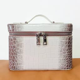High Quality Crocodile Pattern Women Makeup Bag Custom Name Large Capacity Alligator PU Leather Travel Portable Cosmetic Box