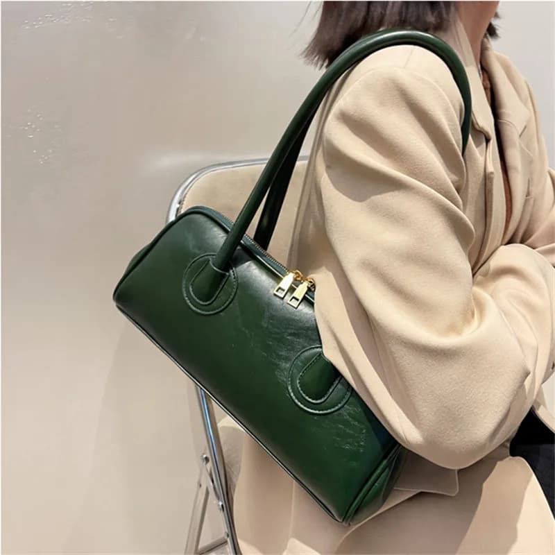 Classic Leather Handbag, Retro Simple Underarm Bag, Elegant Stylish Tote Bag for Women Everyday Casual Versatile Shoulder Bag