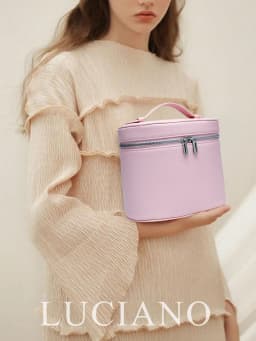 Light luxury, simple and portable handheld storage bag, large capacity makeup storage bag