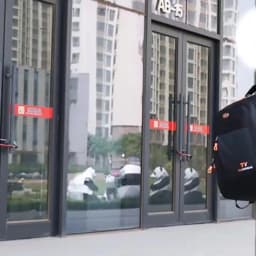 Neutral style men's and women's business backpack suitable for travel, student use. Made of nylon material.