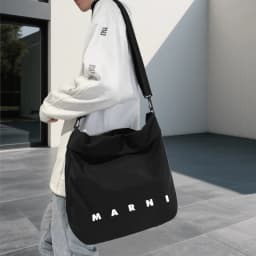 2026 Fall/Winter New Collection: Large-Capacity Drawstring Bucket Bag for Women—Casual Crossbody Bag, Street-Style Shoulder Bag, Commuter Tote, Lightweight Pleated Shoulder Bag in a Letter-Style Bucket Design