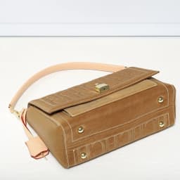 Women's new handbag light luxury high-end wide shoulder strap crossbody bag casual versatile handbag commuting shoulder bag