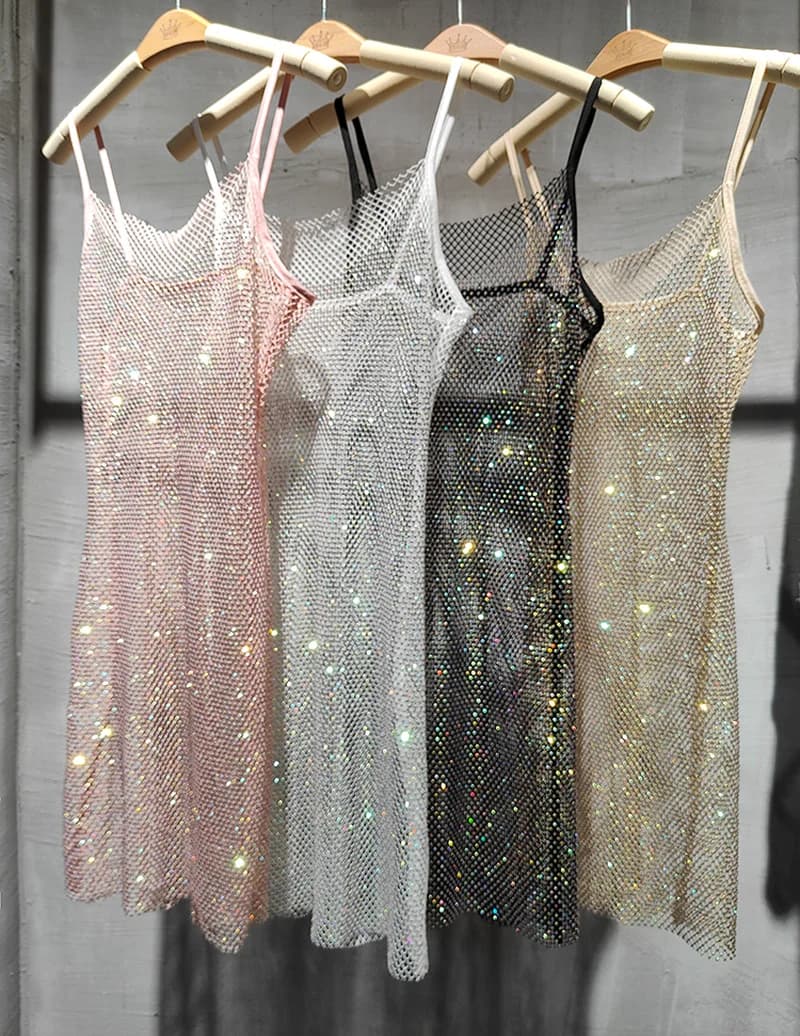 Bungee Sexy Slim Slim Women's 2024 Summer New Bright Diamond Crystal Temperament Bag Hip Sling Mid-length Dress Fashion Trend