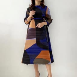 2024 Pleated Dress Women Hit Color Geometric With Belt Sashes Over Size Long Sweet Casual New Spring Fashion Tide Spot