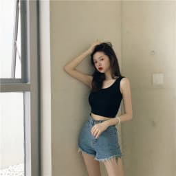 Black Knitted Round Neck Women T-shirt Sexy Sleeveless Camisole Crop Top Woman Tight Stretch Tank Top Ladies Tee Top Streetwear