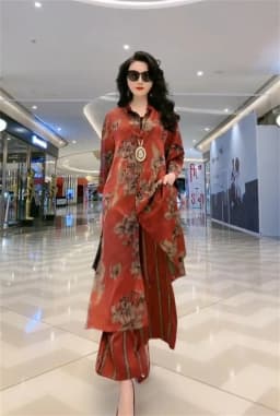 2023 Spring/Summer New Fashion Set Large Size Temperament Printed Silk Mulberry Silk Top Women Wide Leg Printed Covering Belly