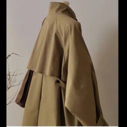 Female Double Layered Collar Trench Coat 2026 Autumn New Women's Color Contrast Design Sense Fashionable And Jacket With Lining
