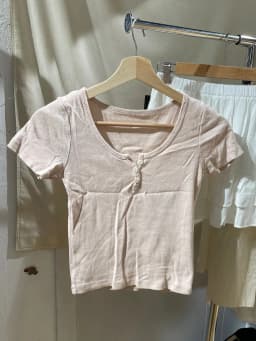 Three Buttons Creamy Yellow Cute T-Shirts Women 2023 Summer O-Neck Soft Cotton Short Sleeve Slim Tees Y2k Sweet Girl Crop Tops