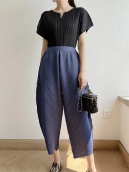 Miyake Pleated Pants Women's 2023 New Banana Pants Fashion All-Match Pleated Pants Casual Loose Wide-Leg Pants Streetwear Women