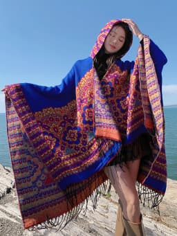 GypsyLady Boho Floral Knitted Cloaks Capes Hoodies Vintage Thick Warm Auturm Winter Women Ethnic Tassels Cloak Poncho Outwear