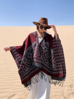 GypsyLady Boho Floral Knitted Cloaks Capes Hoodies Vintage Thick Warm Auturm Winter Women Ethnic Tassels Cloak Poncho Outwear