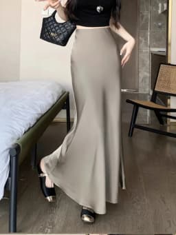 Women's Long Skirt Spring Summer Satin Silk A-line Skirt High Waist Ladies Korean Fashion Solid Pink Fishtail Skirts for Women