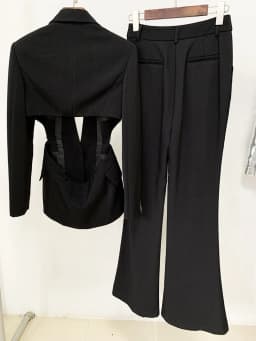 HIGH QUALITY Newest 2025 S/S Designer Suit Set Women's Single Button Hollow Out Diamonds Beaded Lapel Blazer Flare Pants Set