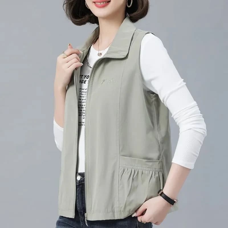2026 Spring Autumn New Vest jacket Women's Loose Turn-down Collar Casual Sleeveless Coat Fashion Short Waistcoat Top Female
