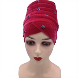 2022 Lastest Beading Turban Bonnet for Women Soft Velvet Hijab Turbans Muslim Head Wraps Islamic Headwear Turbante Mujer