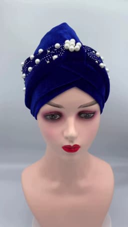 2022 Lastest Beading Turban Bonnet for Women Soft Velvet Hijab Turbans Muslim Head Wraps Islamic Headwear Turbante Mujer