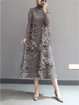 A Flower Of Dressed Folds For Long-sleeved Women In A Loose Corn Solid Color Ladies Fashion Clothes Summer 2025 Women Clothing