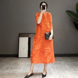 A Flower Of Dressed Folds For Long-sleeved Women In A Loose Corn Solid Color Ladies Fashion Clothes Summer 2025 Women Clothing