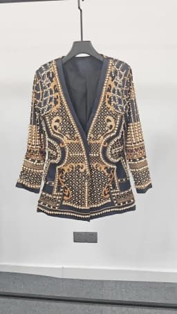 TWOTWINSTYLE High Street Blazer For Women V Neck Long Sleeve Embroidered Flares Colorblock Blazers Female Clothing Fashion Style