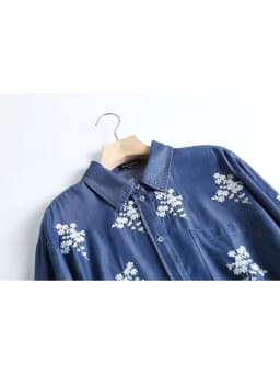 2023 Fall New Denim Shirt Embroidered Lapels Long Sleeves Vintage Casual Comfortable Sweet Blouse Woman T39526QD
