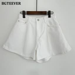 BGTEEVER Summer Loose Pockets Wide Leg Denim Shorts Women Casual High Waist Single Button Ladies Jeans Shorts