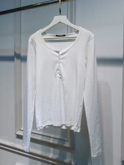 New Buttons Ribbed Slim Long Sleeve T-shirts Women Autumn O-Neck Cotton Tshirts Tops Female Simple Basic Tees Shirt Y2K Clothes