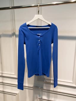 New Buttons Ribbed Slim Long Sleeve T-shirts Women Autumn O-Neck Cotton Tshirts Tops Female Simple Basic Tees Shirt Y2K Clothes