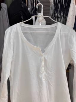 Six Buttons Thin Long Sleeve T-shirt Woman Summer Round Neck Cotton Slim Tshirts Female White Simple Basic Tee Shirts Y2k Tops