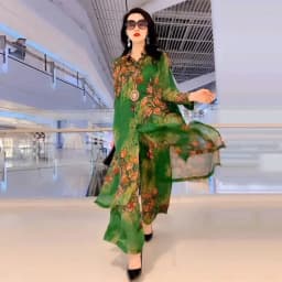 Large-size Silk Wide-Leg Pants Suit Women's Spring/Summer 2026 New Exotic Mmulberry Silk Fashion Temperament Slim Two-Piece Suit