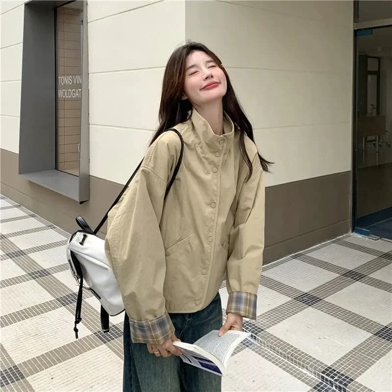 New Women's Plaid Jacket Fashion Loose Long Sleeve Single Row Button Tops Short Jacket Cardigan Coats Shirts