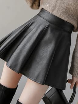 Autumn Fashion Women's Solid Color PU Pleated Skirts Winter Slim Fit High Waisted Unique Zippered Women Mini Leather Skirt