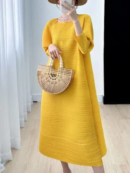Miyake Pleated Full Sleeve Dress Women's 2025 Summer Korean Fashion Simple Round Neck Long Plus Size Medium Long Dress