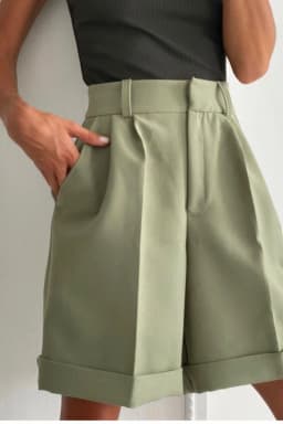 Hirsionsan High Waist Shorts Women 2023 New Summer Casual Elegant Soft Pants with Sashes Loose Shorts with Pockets for Ladies