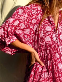 Ladies V Neck Floral Print Dresses 2023 Fashion Style Beach Dress Women Half Sleeve Lacing Pleated Loose Summer A Line Dress