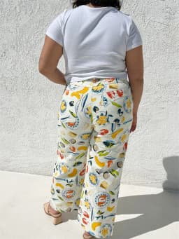 Women Y2k Fruit Print Jeans Pants Graphic Print High Neck Straight Leg Denim Pants Aesthetic Jeans Summer Streetwear