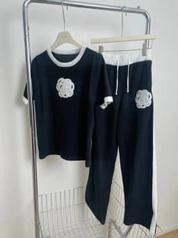 Women's Knitted Sets Tracksuit Pants Suits Autumn New Long Sleeve Flower Pullover Sweater + Wide Leg Pants Casual Two-piece Sets