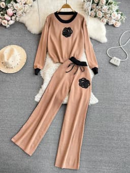 Women's Knitted Sets Tracksuit Pants Suits Autumn New Long Sleeve Flower Pullover Sweater + Wide Leg Pants Casual Two-piece Sets