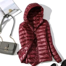 2024 Winter Ultra Light Duck Down Jacket Women Slim Short Coat Hooded Warm Female Portable Parkas Women's Down Jackets