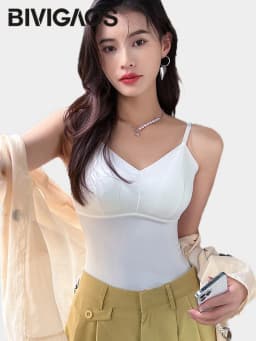 BIVIGAOS Women's Summer Seamless Ice Silk Cool Feeling Camisole V Neck Chest Pad Bra Top Sexy Underwear Bottoming Vest  Crop Top