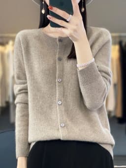 2024 Long Sleeve Cardigan New Fashion Women Sweater 100% Merino Wool Tops Jerseys O-Neck Knitwears Spring Autumn Women Clothing